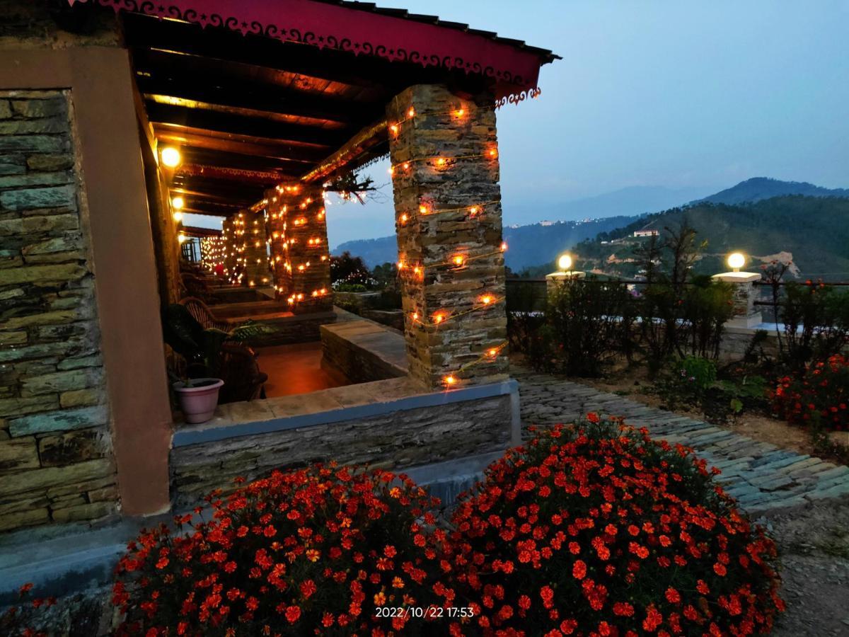 Meraki Huts Pauri エクステリア 写真